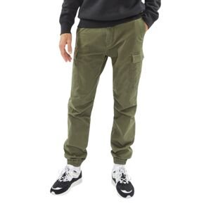 Nohavice Vintage Industries Vince Jogger olive 32”